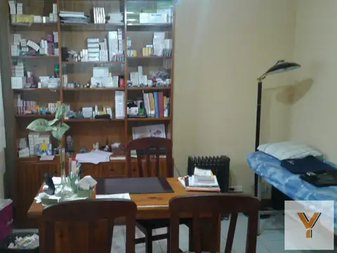 Casa VENTA 3 dormitorios 2 baños - 485mts2 totales - Monte Chingolo