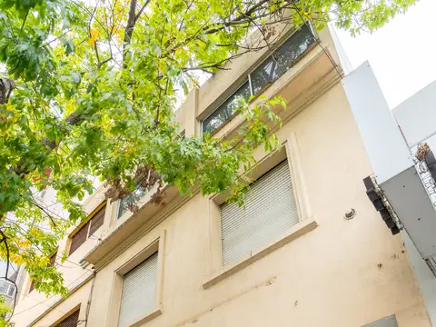 Hermoso local 150 m2 lote propio en 3 plantas