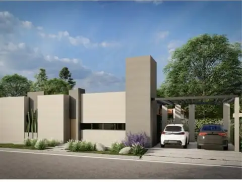 CASA EN CONSTRUCCIÓN EN VENTA - B° Pinares de Furlotti, Maipú.