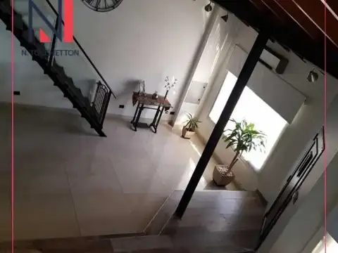 Chacabuco 400 , Piso 2