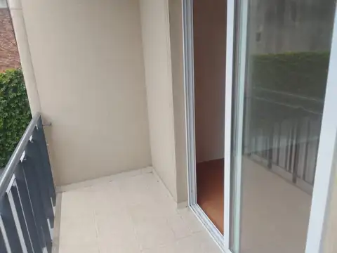 SE VENDE 3 AMB. A ESTRENAR EN RAMOS MEJIAS APTO CREDITO