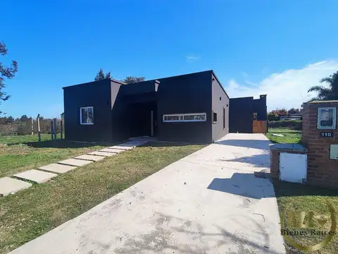 Casa en Venta en Countries y Barrios Cerrados en Pilar, USD 149.000