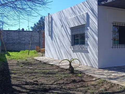Casa en Alquiler en Libertad, $ 450.000