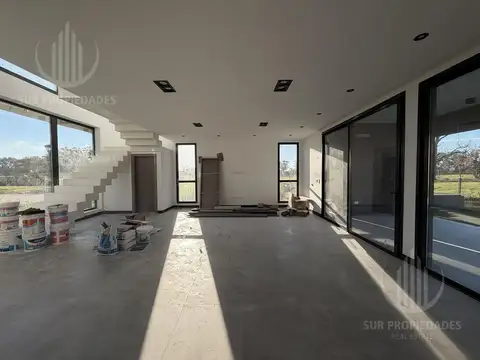 Casa en Venta al Oeste