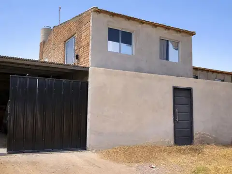 CASA EN ALQUILER 