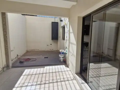 Departamento en Alquiler en Godoy Cruz, $ 750.000