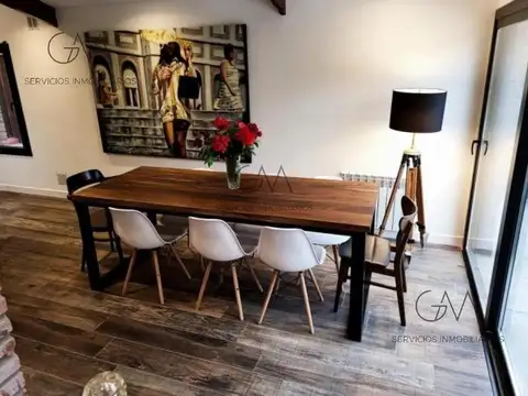 Casa en Alquiler Temporal con 1 cochera