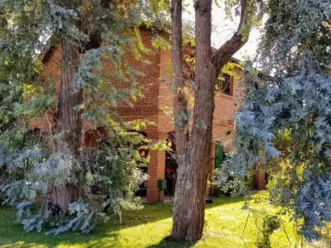 Casa en Venta en Francisco Alvarez, USD 189.000