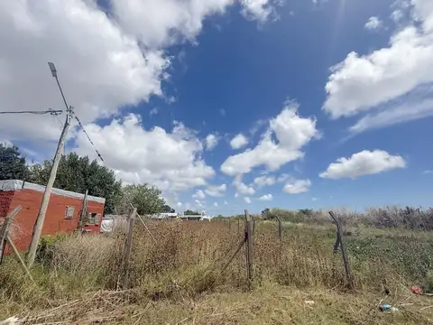 Terreno en Venta 60  mts Frente