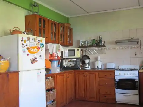 Casa 5 ambientes con 3 baños