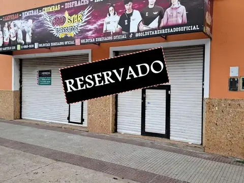 RESERVADO COMPUESTO DE DOBLE VIDRIERA (30 M2 TOTALES)