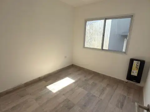 Depto Tipo Casa en Venta en Barrio Don Bosco, USD 45.000