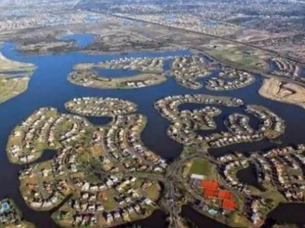 Glm. Venta Lote En Área 9, Barrio San Sebastian