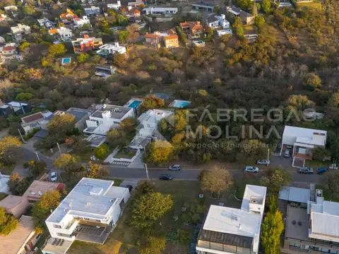 Lote en Cinco Lomas