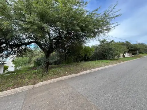 Terreno en Venta en Cinco Lomas, USD 105.000