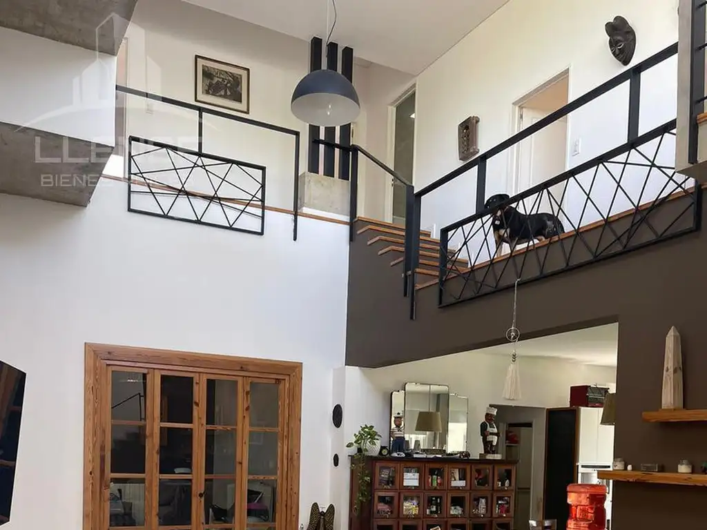 Casa en Venta con cochera