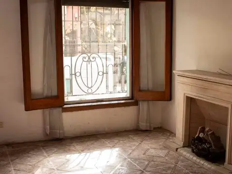 Depto Tipo Casa en Venta 66 años