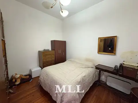 Depto Tipo Casa en Venta 60 años