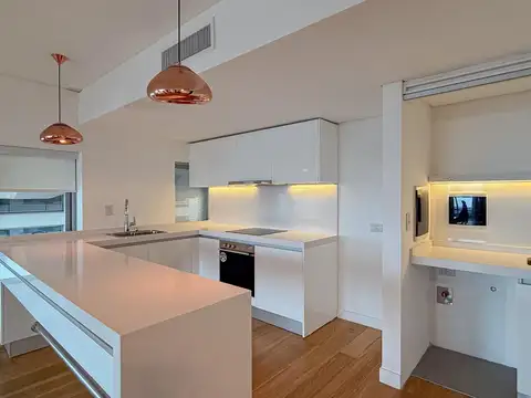 Departamento en Alquiler con 1 cocheras