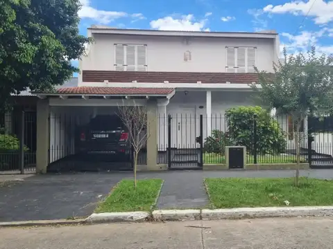 Casa en venta en Lomas De Zamora