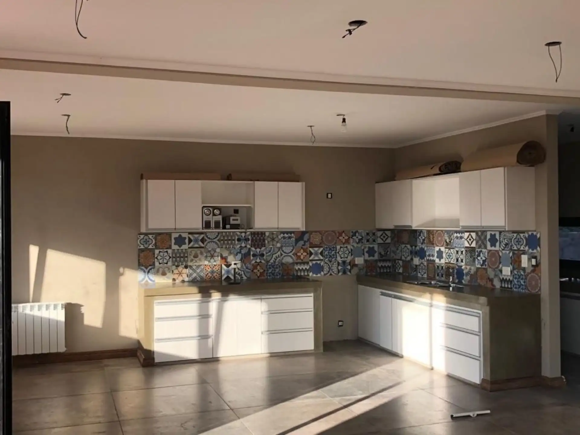 Casa 7 amb, 240m² con 2 cocheras — Los Patos