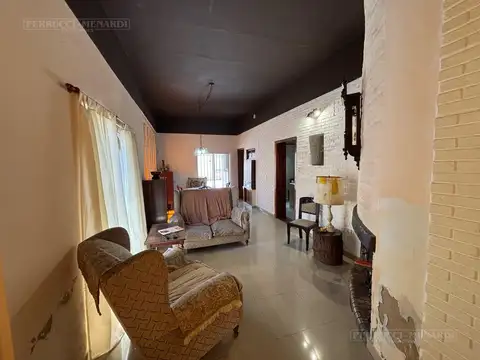 Casa en Venta con 1 cochera