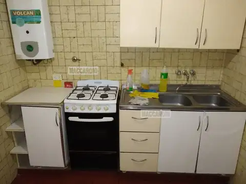 Depto Tipo Casa en Alquiler en Liniers, $ 900.000