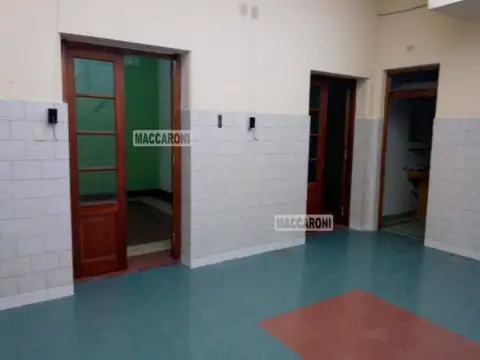 Depto Tipo Casa en Alquiler de 3 ambientes