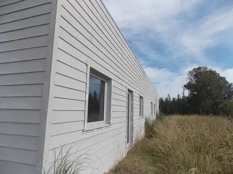 Av. Valeria de Crotto al al 1000