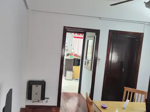 Depto Tipo Casa en Venta en Colegiales, USD 180.000