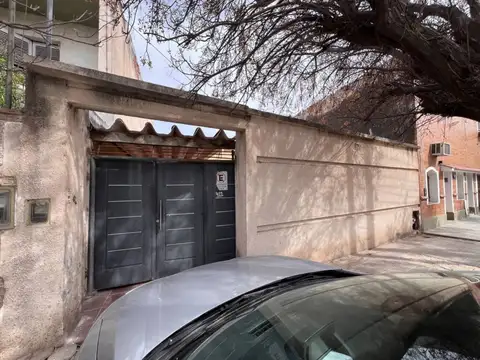 VENTA - CASA AMPLIA 3 DORMITORIOS ZONA NORTE