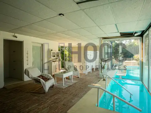 Venta casa hotel en San Antonio de Areco 2000m2