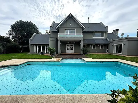 Casa en Venta en Country Club Banco Provincia, USD 450.000