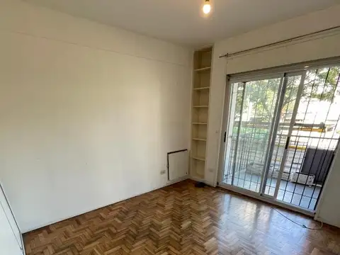 Departamento en Venta en Vicente Lopez Vias / Maipu, USD 89.000