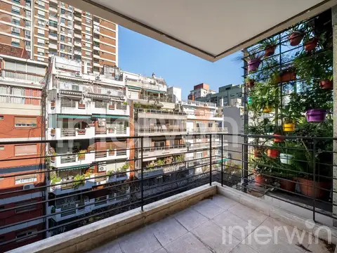 Monoambiente - con balcón - Caballito - VENTA