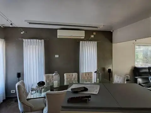 Casa 6 ambientes con 3 baños