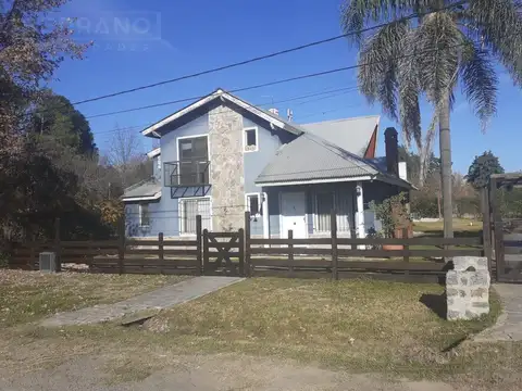 Casa en Venta con 1 cochera