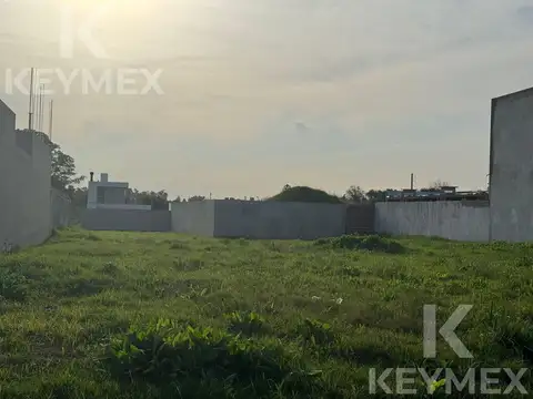 Terreno en Venta 40  mts Fondo