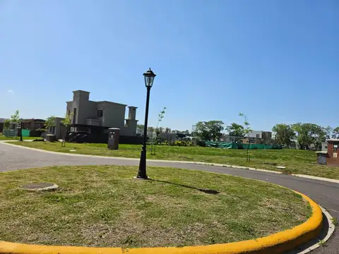 Terreno en Venta en Pilar del Este - Santa Lucia, USD 49.000