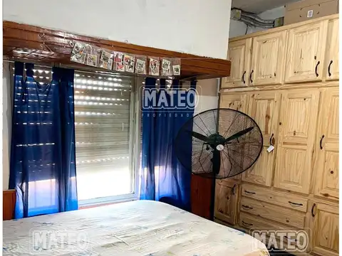 Casa en Venta con 3 cocheras