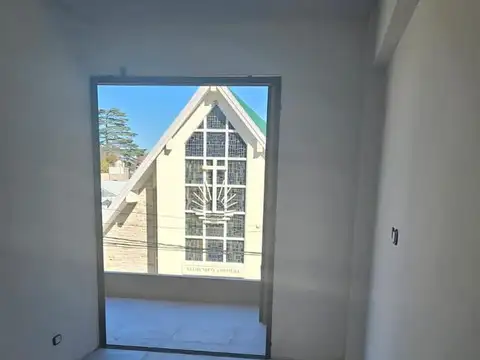 Departamento 3 ambientes en venta Beccar