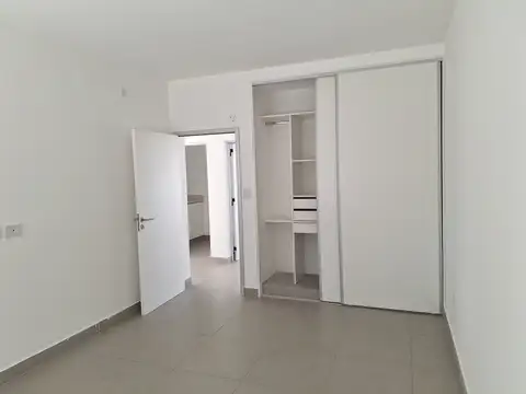 ALQUILO DUPLEX A PARTICULAR