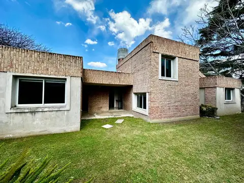 Casa en Venta en Granja De Funes, Córdoba