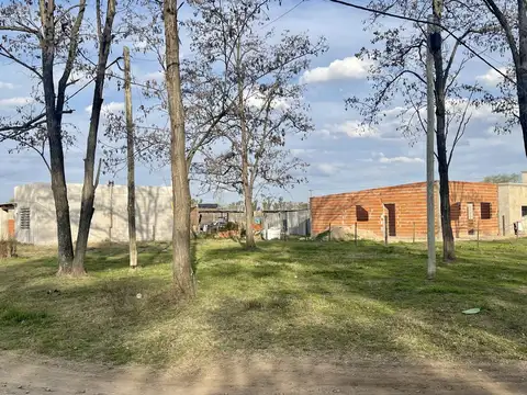 Ultimo terreno en oportunidad en Las Acacias-Loteo abierto en Lobos
