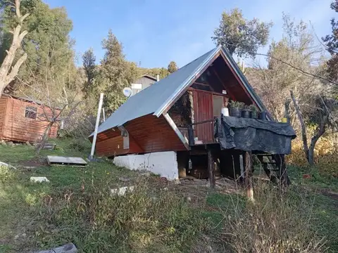 Casa en ladera norte con amplio lote