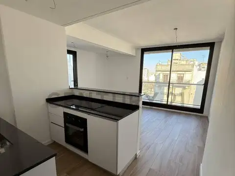 Av. Rivadavia 3200, Piso 9