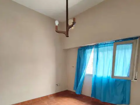 CASA EN PLATA BAJA, APTA CREDITO, DOS HABITACIONES