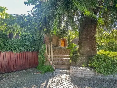 Casa en Venta en Martinez, USD 1.600.000