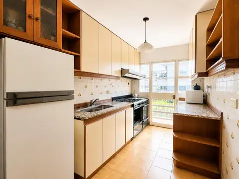 Departamento 4 ambientes con 2 baños