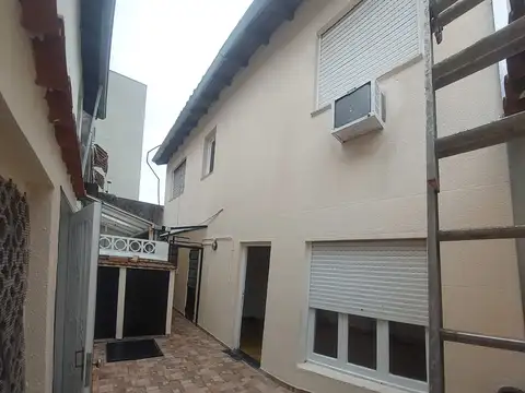 Depto Tipo Casa en Alquiler en Haedo Norte, $ 850.000
